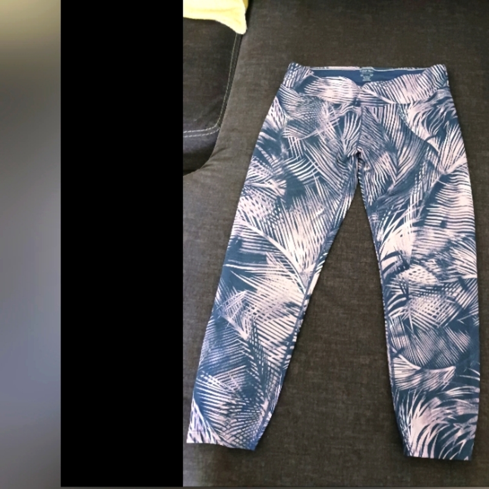 Ladies Calvin Klein Performance leggings, violet and Grey, size XL